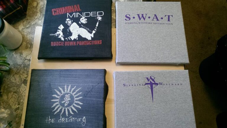 Hangable T-shirt Art